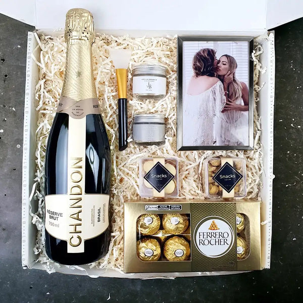 Kit Presente Chandon, Skincare e Porta Retrato