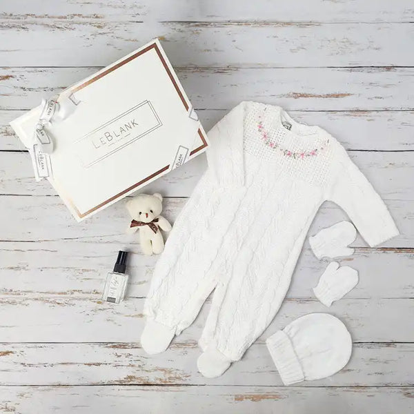 Presente Kit Maternidade Menina Branco