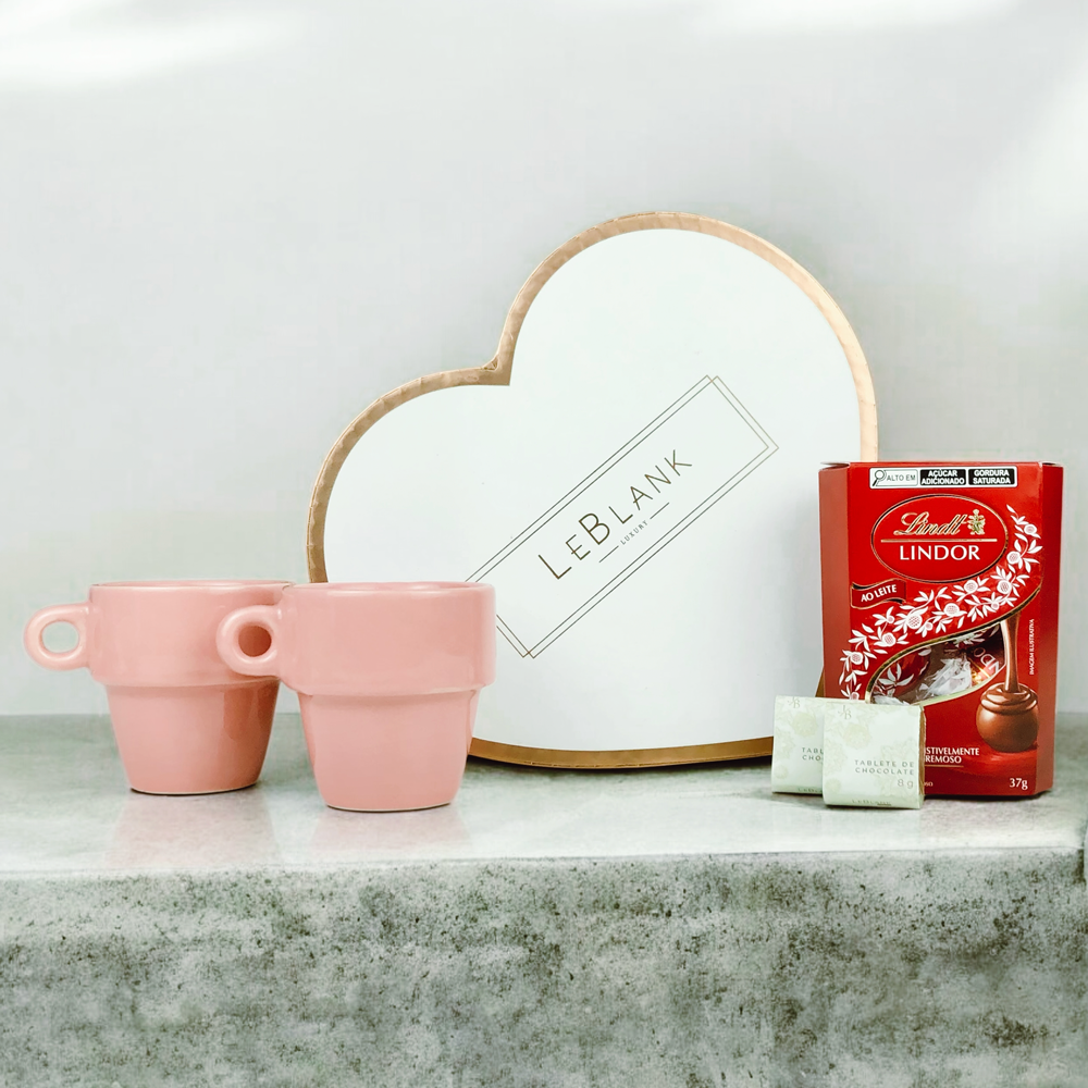 Presente Dia das Mães Kit Chocolate Lindor e Xicara