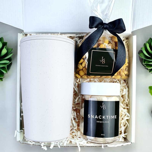 Presente Dia das Mães Kit Boas Vindas Snacks e Copo Termico de Bambu