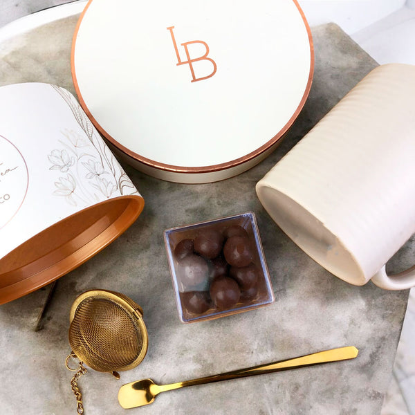 Presente Dia das Mães Kit Cha com Caneca e Chocolate